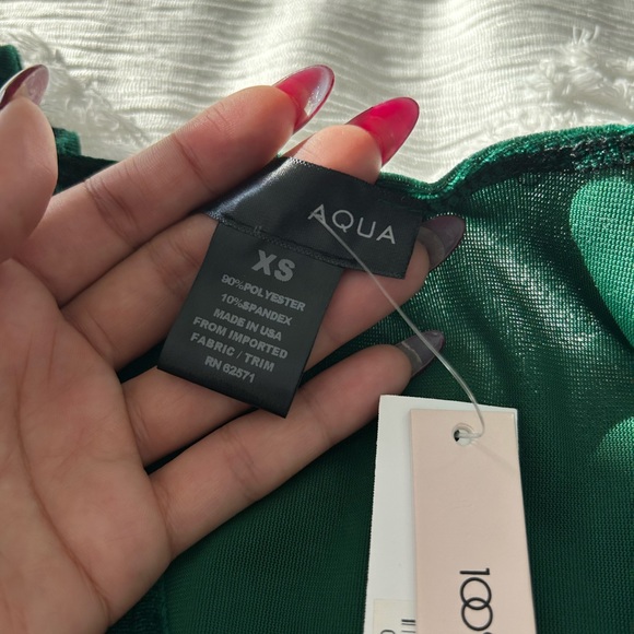 BNWT AQUA Green Velvet Dress - Picture 2 of 5